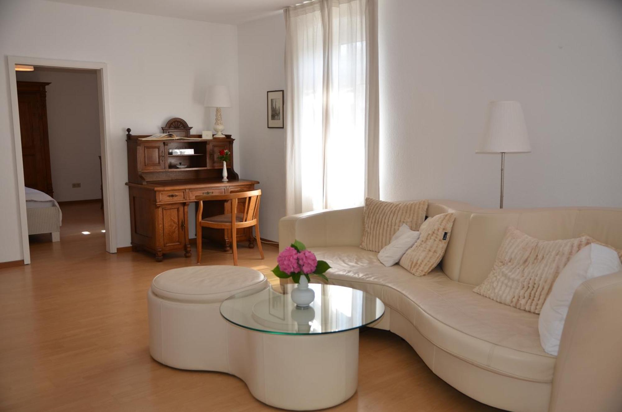 Appartement Am Oranienpark Im Kurviertel บาดครอยซ์นาค ภายนอก รูปภาพ
